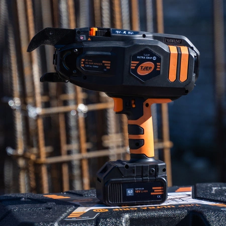 Wiązarka do zbrojeń TJEP UTLRA GRIP 40 + 2 baterie + ładowarka + 2 rolki drutu + walizka