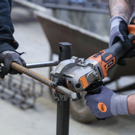 Przecinarka prętów zbrojeniowych TJEP RC20A + 2 baterie + ładowarka + 2 tarcze + walizka